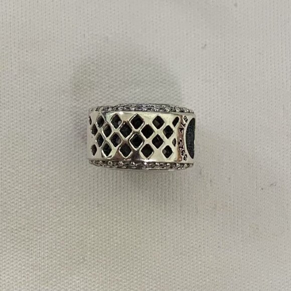 Pandora Florida Manatee Exclusive Charm, S925 Silver Jewelry - Picture 3 of 4